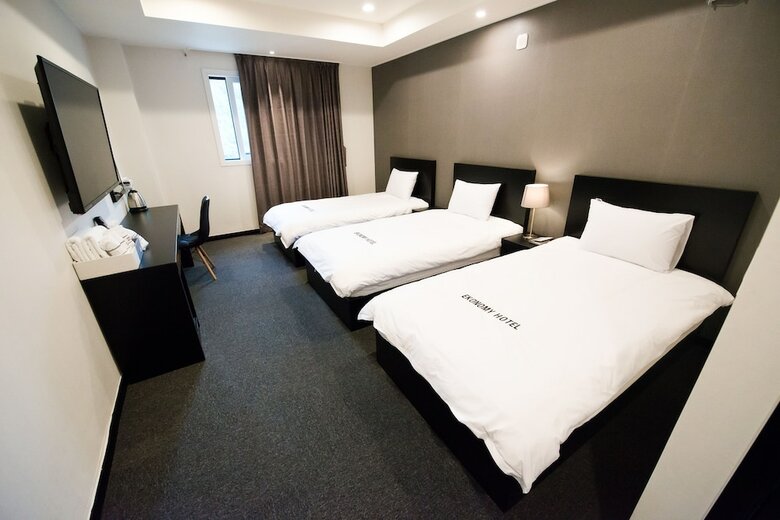 Ekonomy Hotel Gapyeong