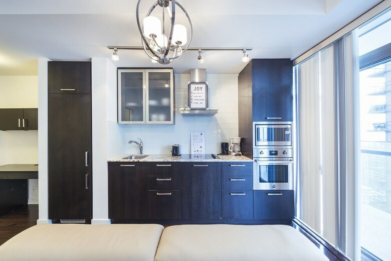 Trinity Suites - Condo On York Street I