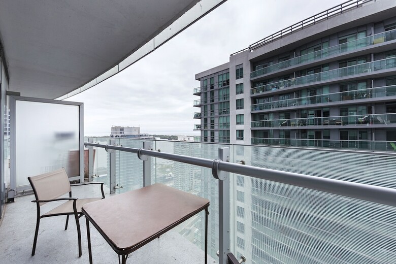 Trinity Suites - Condo On York Street I