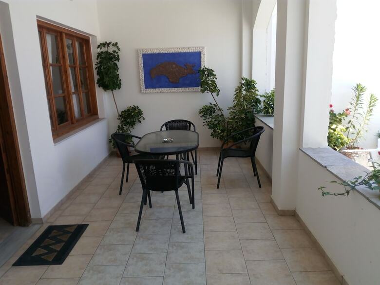 Hotel Tarsanas Apartments