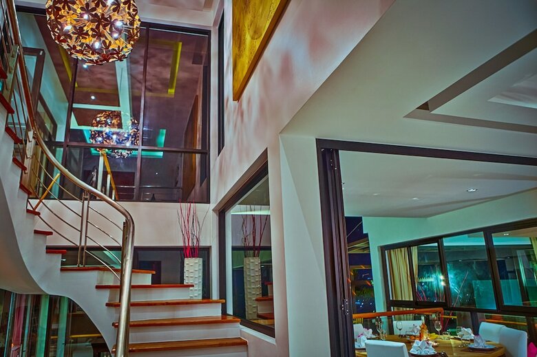 Grand Villa Luxury Time Phuket