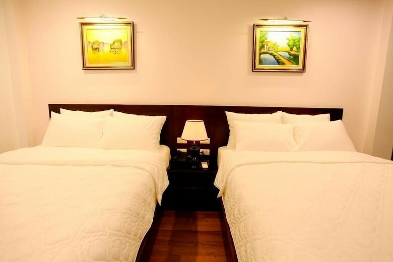 Camellia Hotel