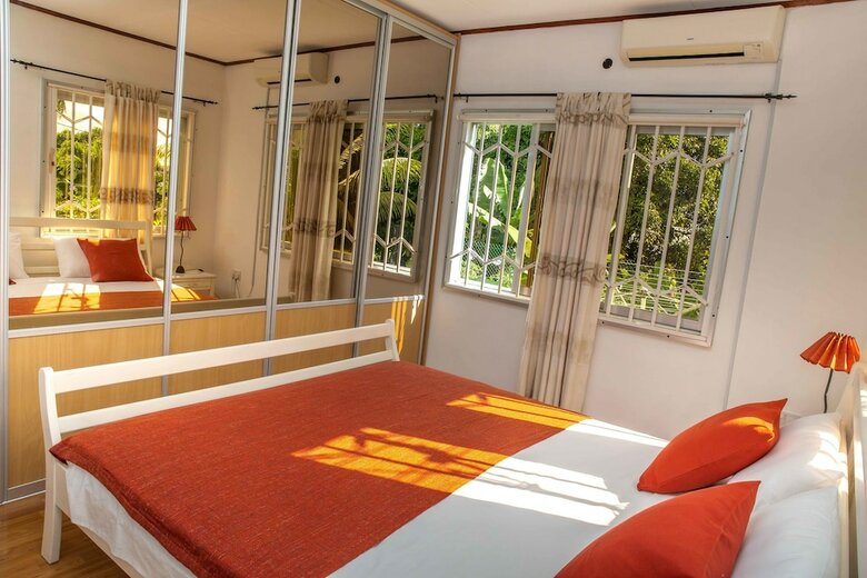 Hotel The Orchard Self-catering Villa