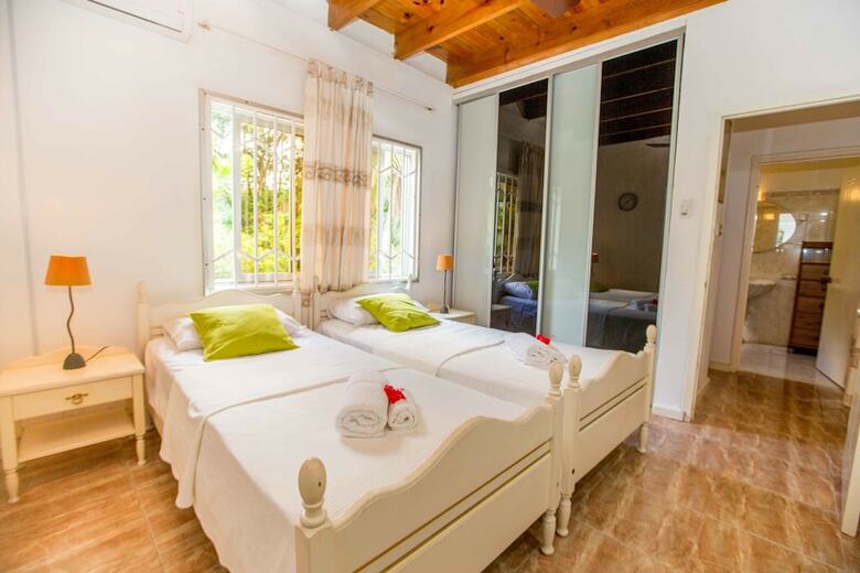 Hotel The Orchard Self-catering Villa