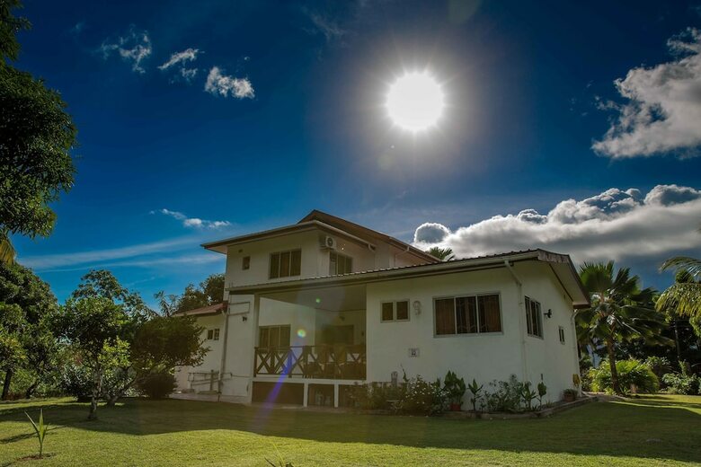 Hotel The Orchard Self-catering Villa