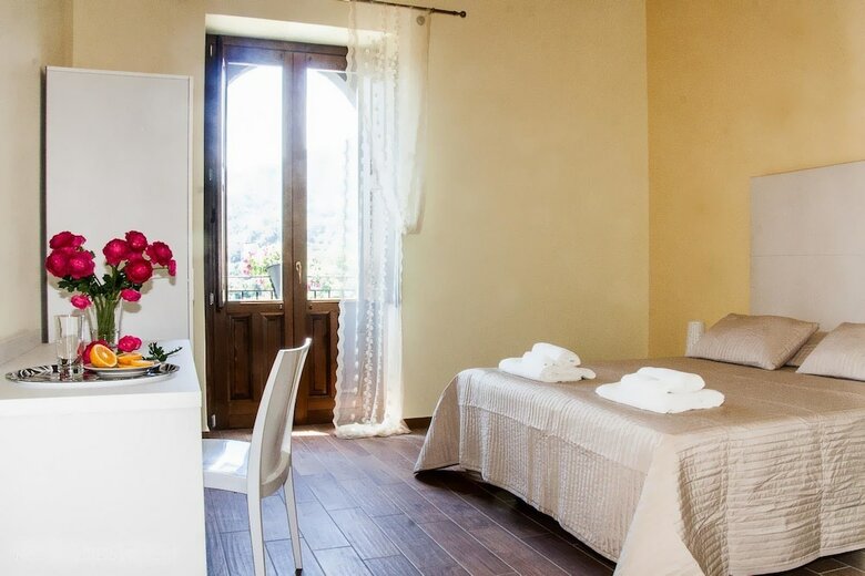 Hotel La Porta Delle Gole