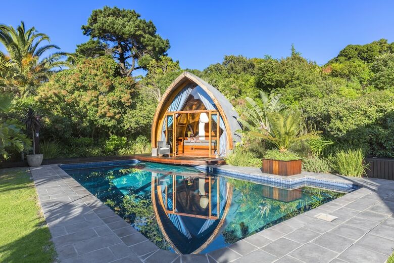 Bed & Breakfast Cube Guest House