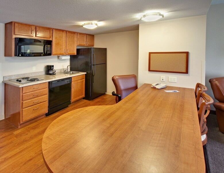 Aparthotel Candlewood Suites Omaha Airport
