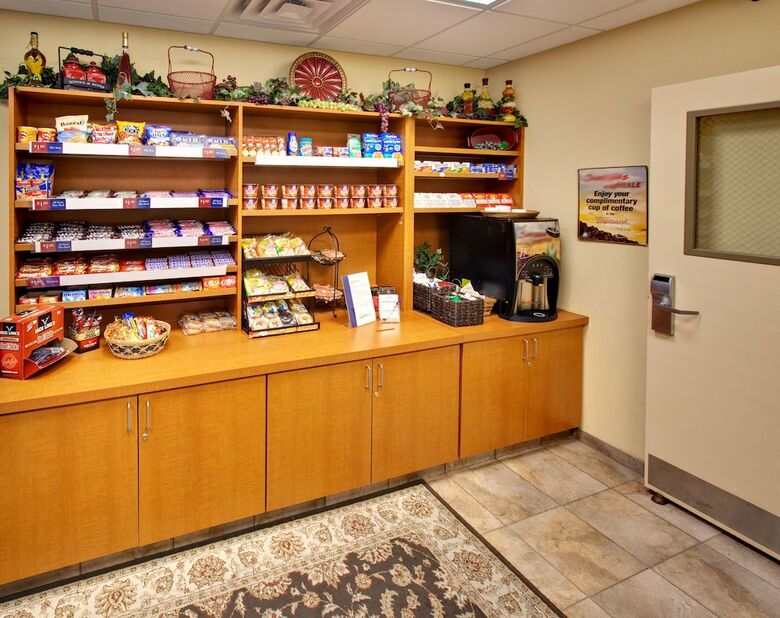 Aparthotel Candlewood Suites Omaha Airport