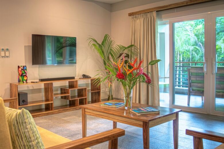 Apartamentos Elan At Ballena Beach