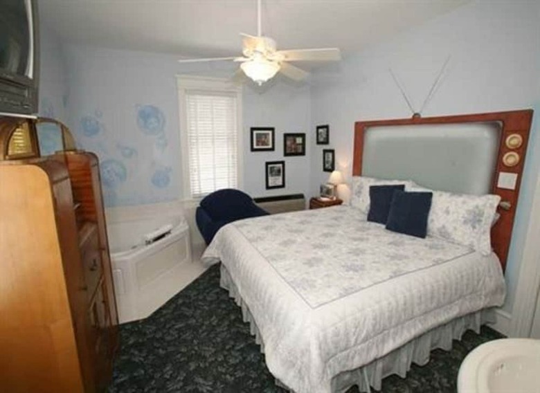 Bed & Breakfast Summer Nites
