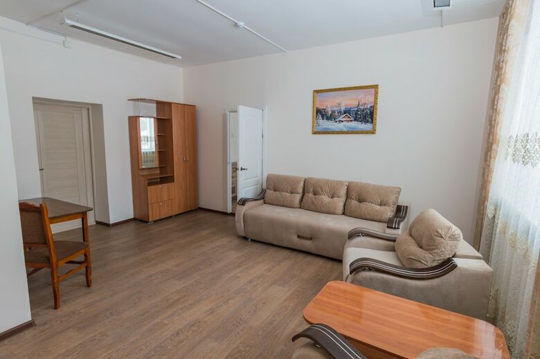 Hotel Guest House "margobay"