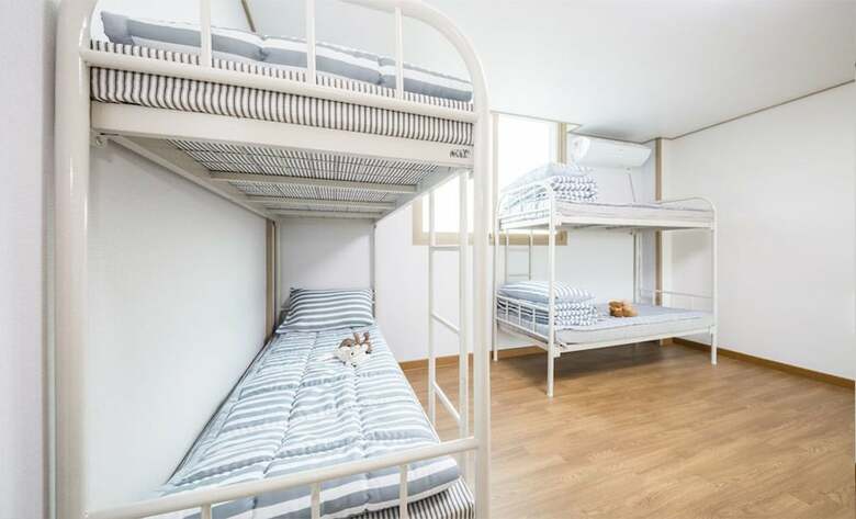 Hostal Peter Pan Guesthouse - Hostel