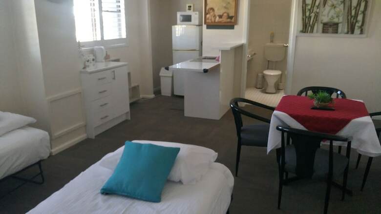 Motel Bay And Basin