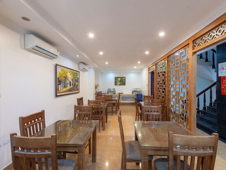 Oyo 387 Bach Duong Hotel