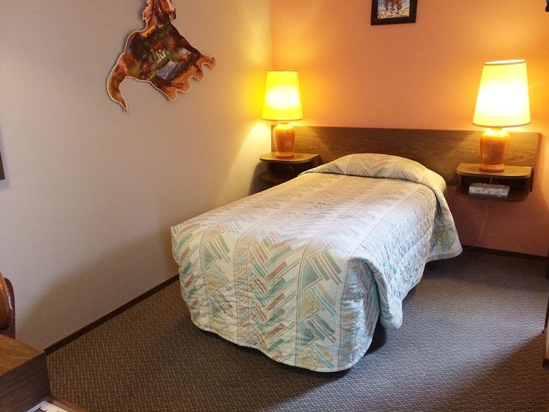 Sea Raven Motel