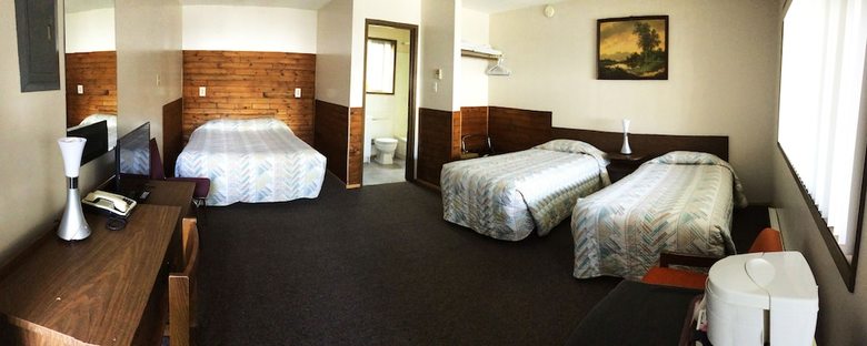 Sea Raven Motel