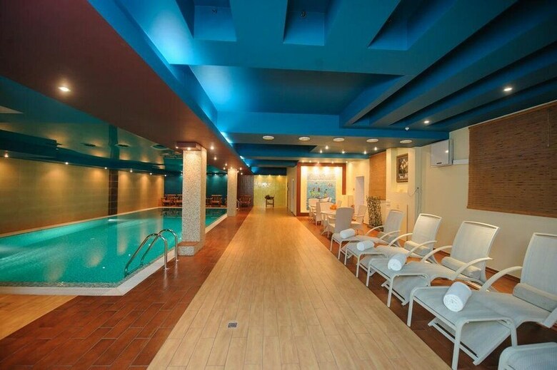 Club Royal Park Hotel