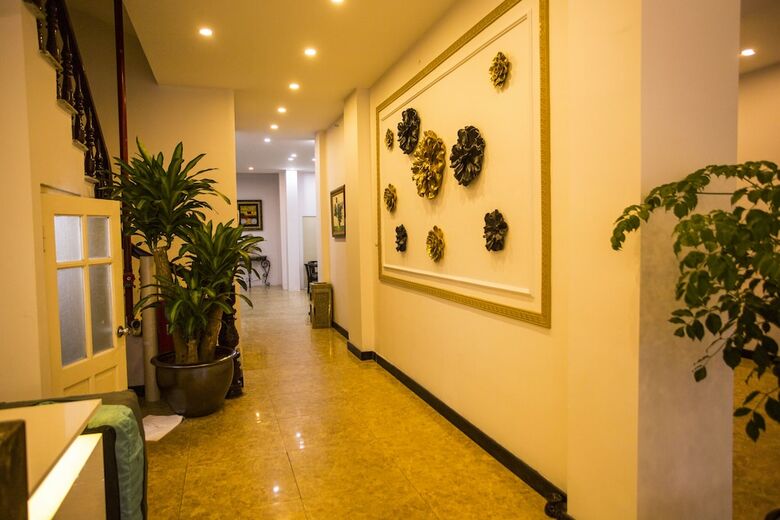 Pearl Hotel