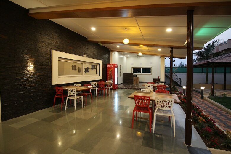 Hotel Majestique Pune