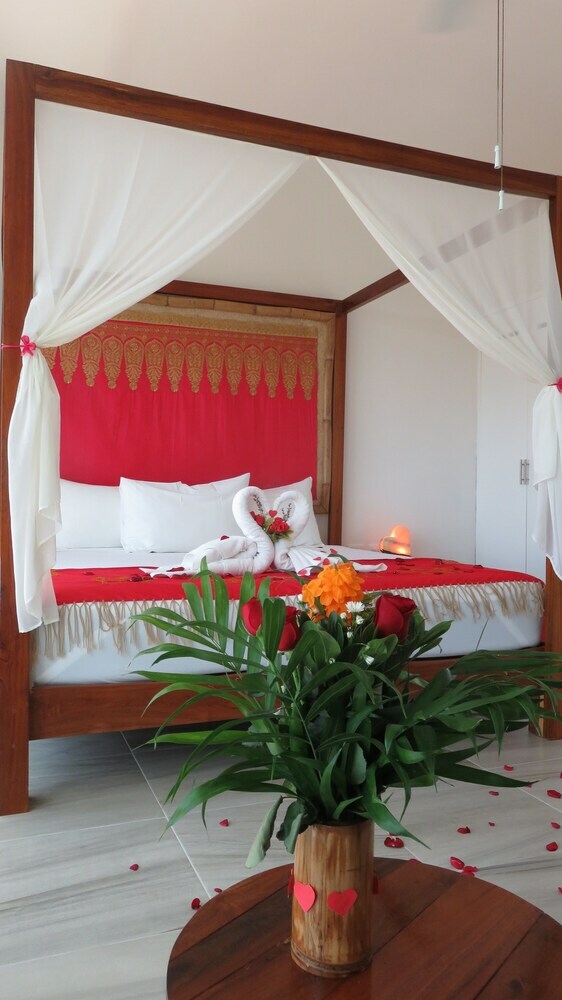 Hotel Ocean Zen Suites On 5th Avenue - Adults Only