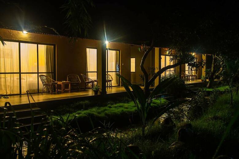 Hotel Into The Wild Eco Resort