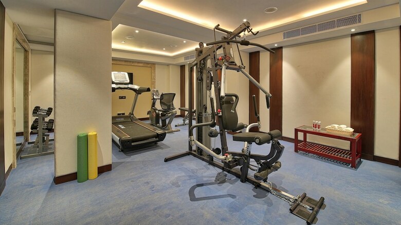 Hotel Golden Tulip Essential Jaipur