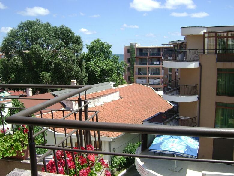 Family Hotel Kandrovi