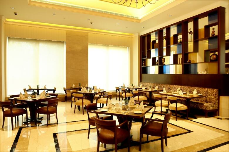 Hotel Ramada Plaza By Wyndham Chennai