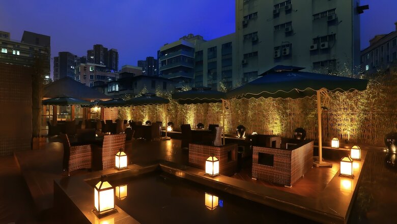 Relaxed Season Hotel - Foshan