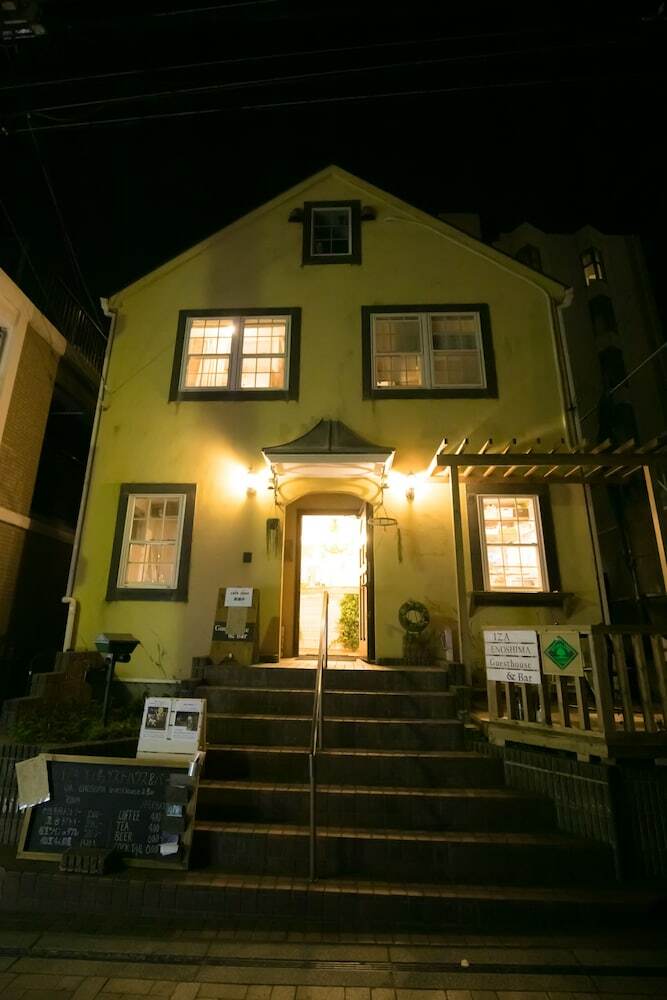 Hostal Iza Enoshima Guesthouse&bar - Hostel