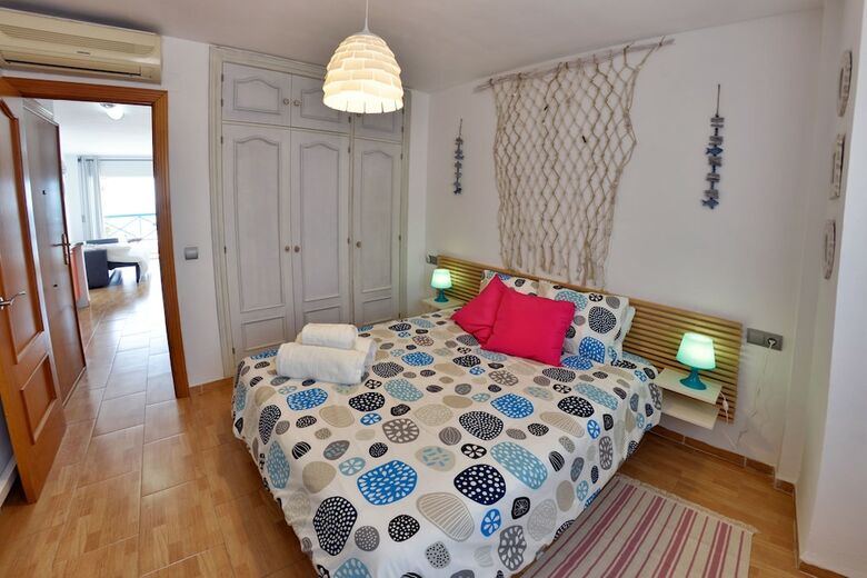 Apartamentos La Perla Azul - Wonderstays