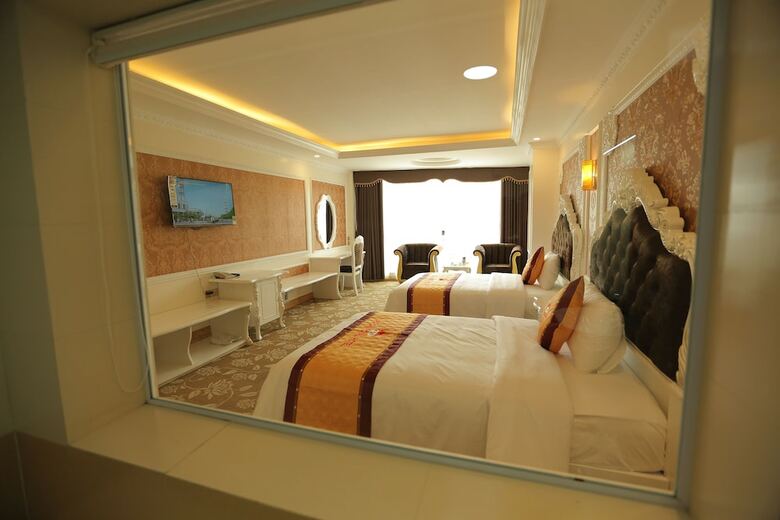 Lao Cai Royal Hotel
