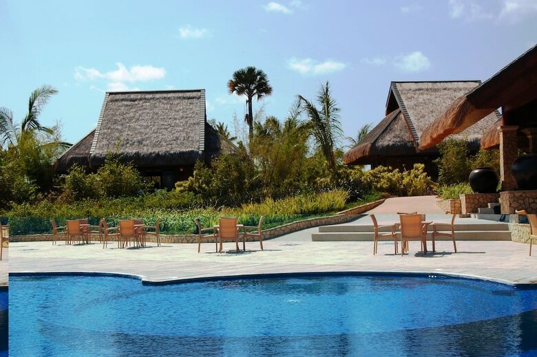 Apartamento Eskaya Beach Resort And Spa