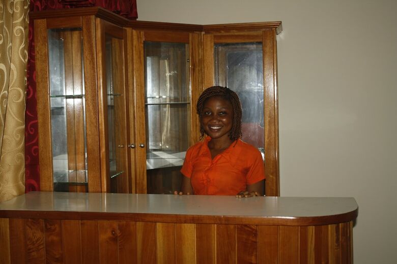 Dokua Royal Hotel