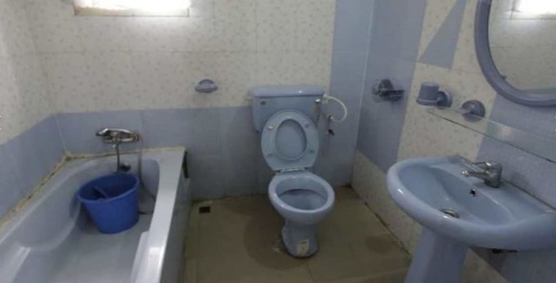 Ojei Golden Gate Hotel & Suites