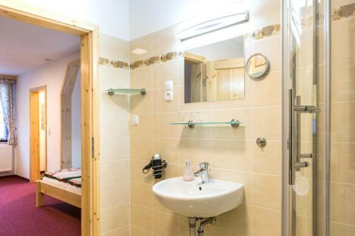 Hostal Pension Waldh�usl