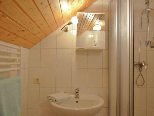 Elite Apartment In Reinhardtsdorf-schona With Terrace