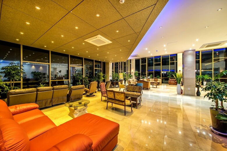 Pearly Plus Hotel