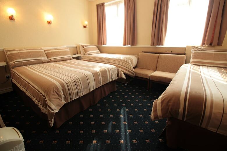 Hotel The Rowborough