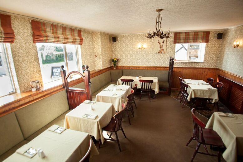 Posada The Kinmount Hotel