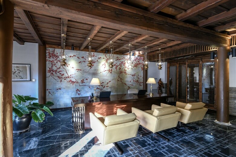 Water Hotel Pingyao