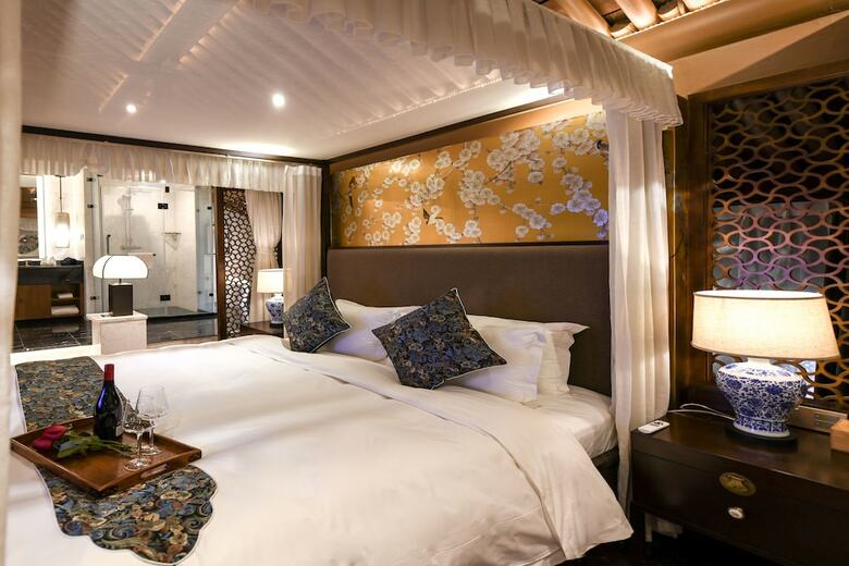 Water Hotel Pingyao