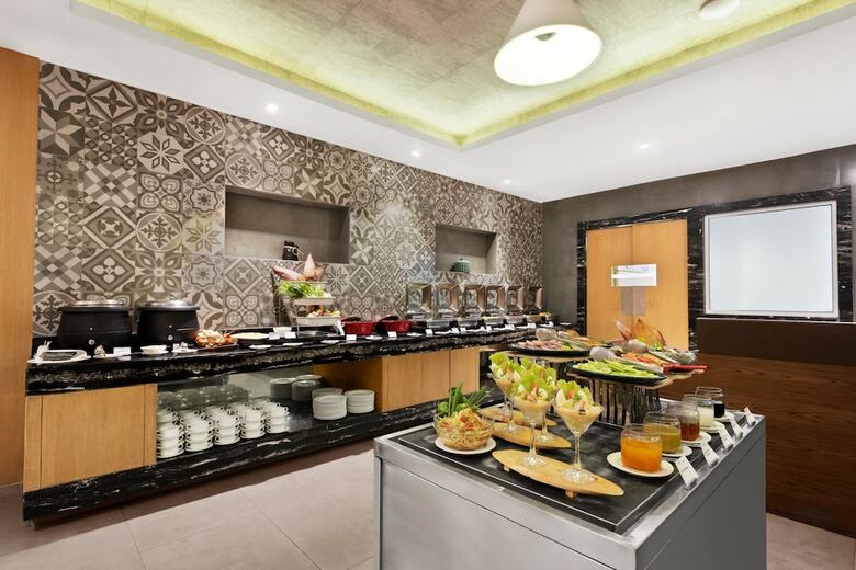 Hotel Howard Johnson By Wyndham Kolkata