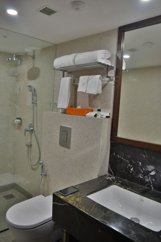 Hotel Howard Johnson By Wyndham Kolkata