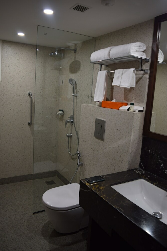Hotel Howard Johnson By Wyndham Kolkata