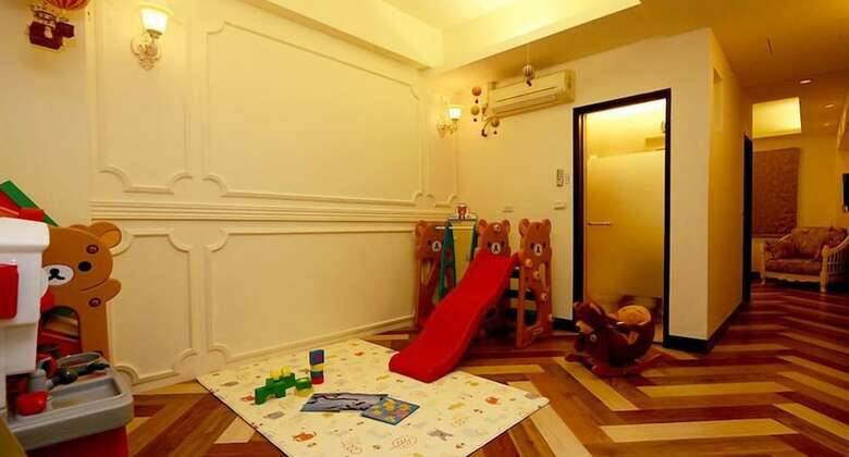 Hotel Zstar B&B