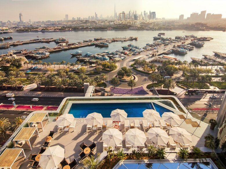 Hotel Al Bandar Rotana