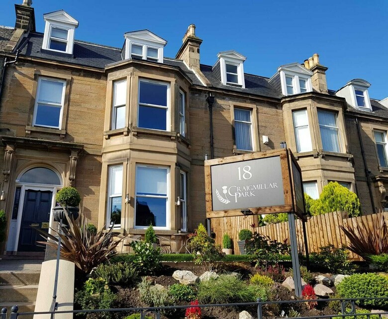 Hotel 18 Craigmillar Park Guest House