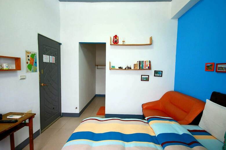 Ten Street B&B